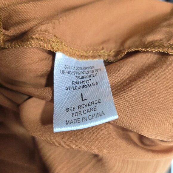 HYFVE Rust Orange Brown Ruffle Bell Sleeve Front Knot Romper - Picture 9 of 9